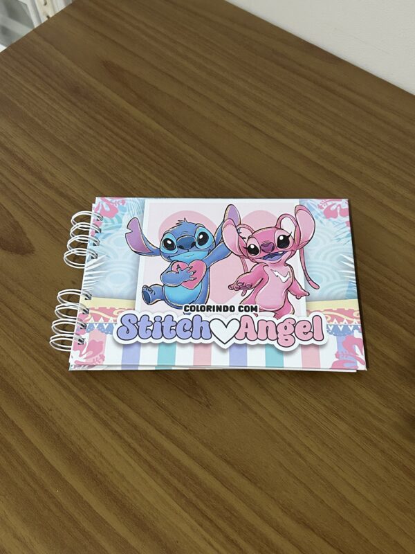 55- Livro de colorir Stitch e Angel